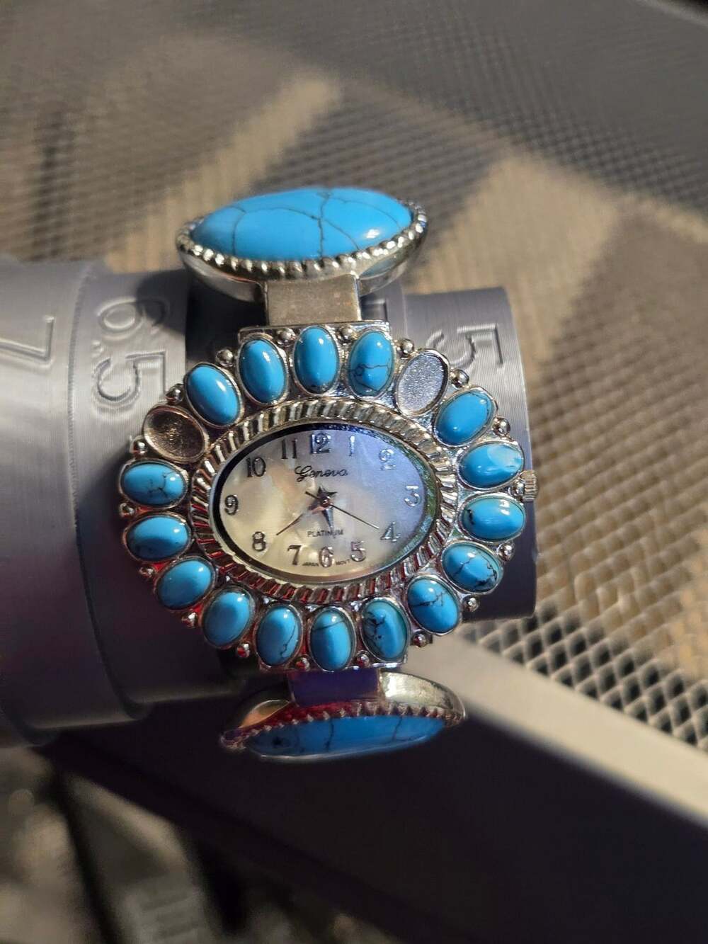 Geneva Platinum Southwestern Style Turquoise Stone Cuff Watch WORKS